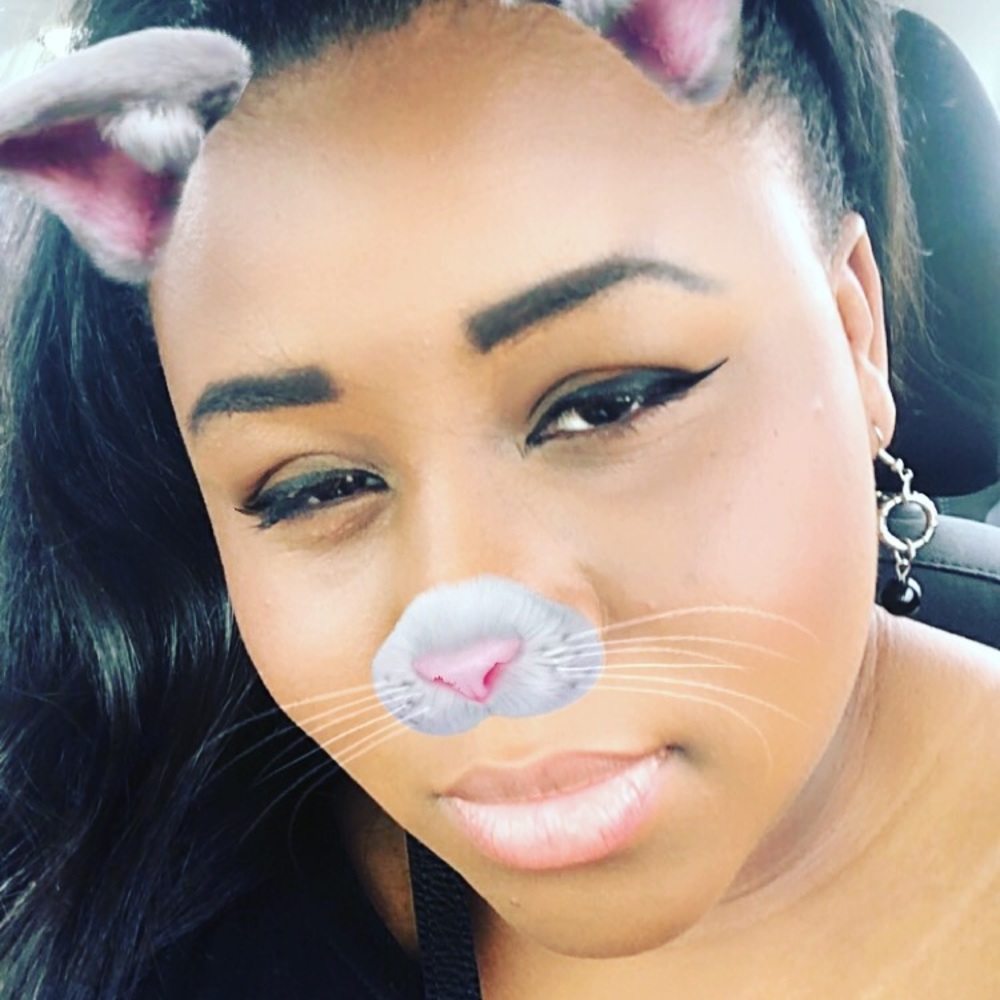 Meet your Posher, Candice